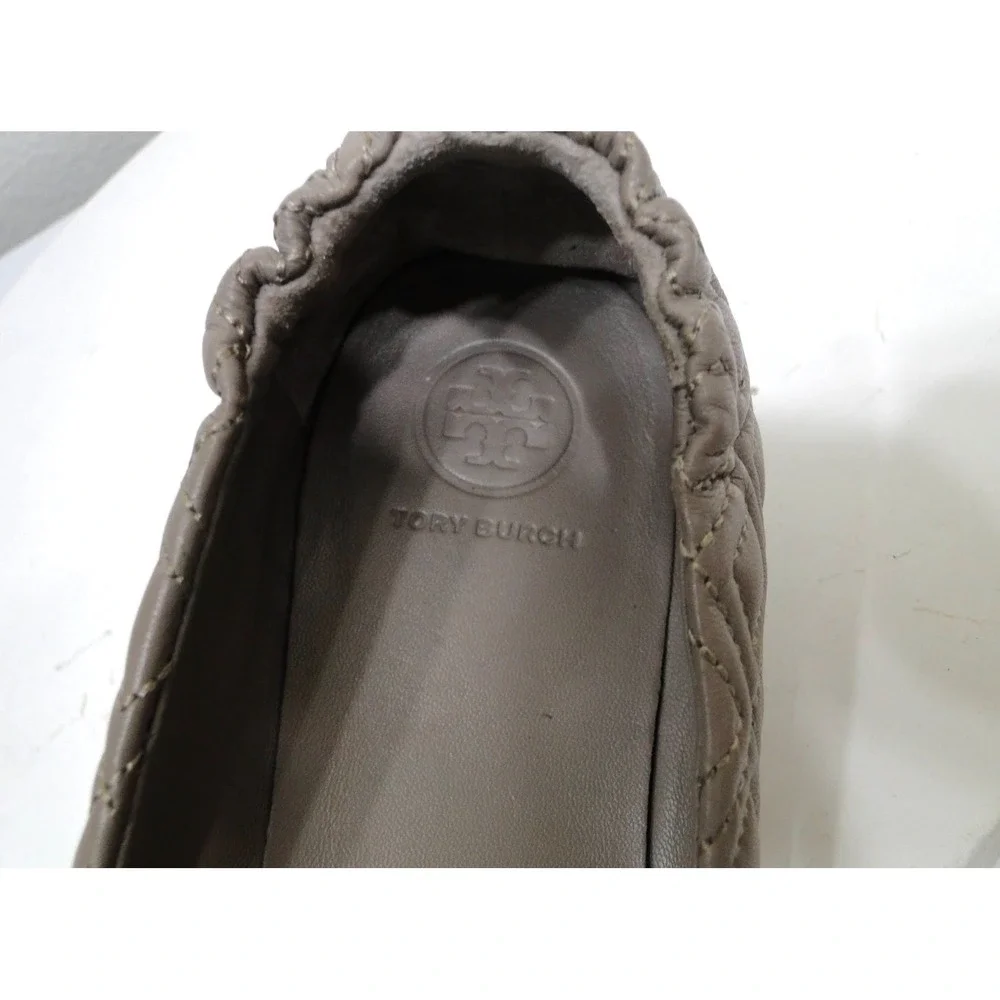 Tory Burch Minnie Travel Ballet Flats Quilted Leather Taupe Grey Gold Logo